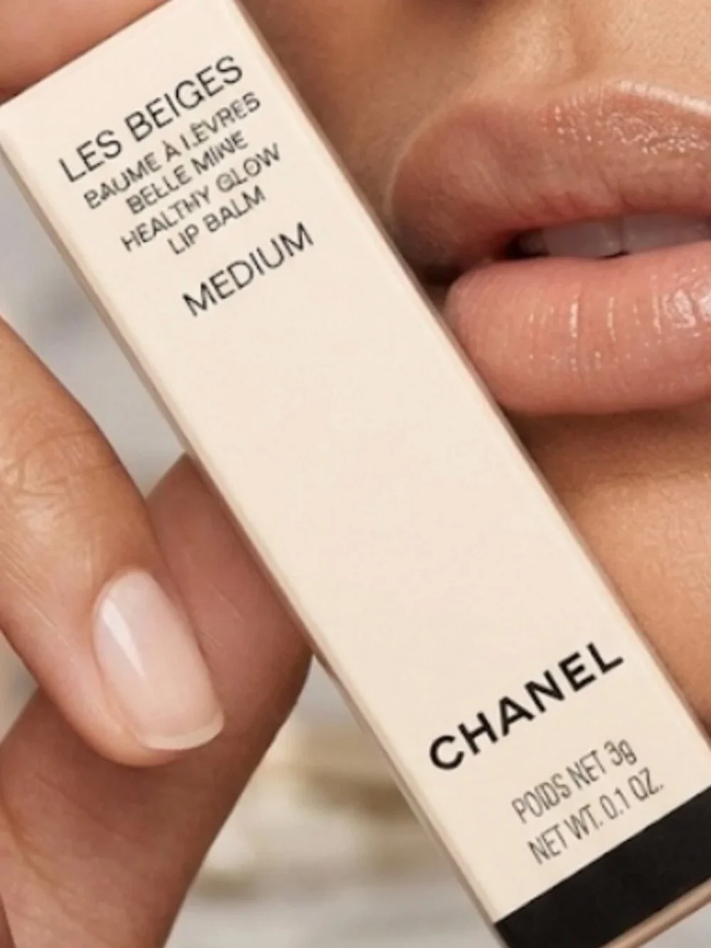 CHANEL description les